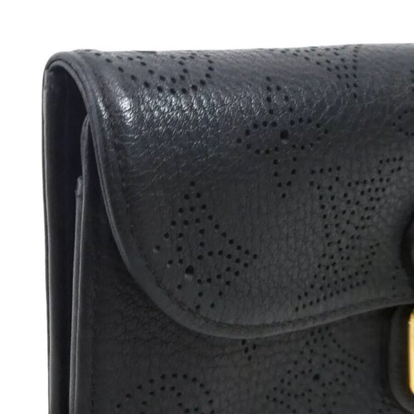 Auth LOUIS VUITTON Monogram Mahina Amelia Long Wallet Black - Picture 9 of 13